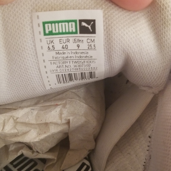 PUMA - Picture 5 of 7